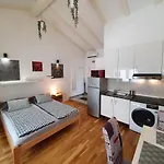 Carmen Villa Draga Bašćanska