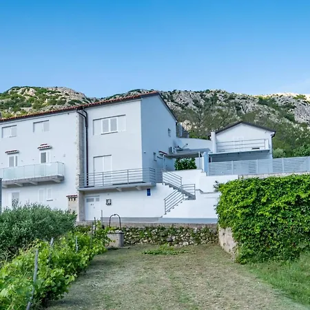 Carmen Villa